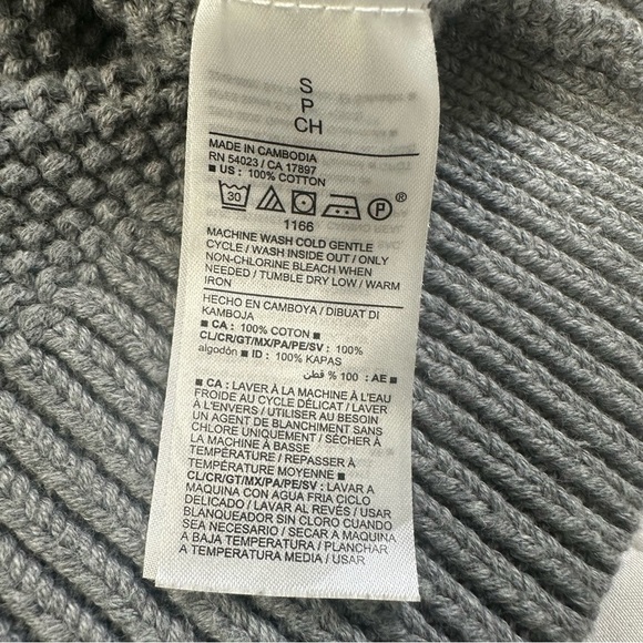 Old Navy Heather Gray Knit Sweatshirt - Picture 8 of 12